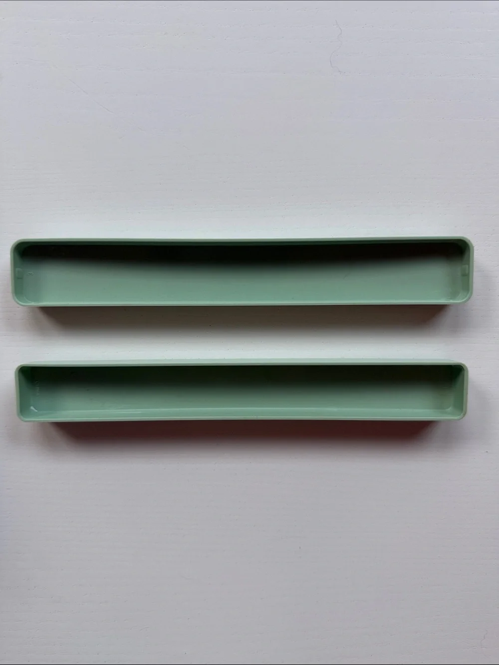 Vintage Clinique liner holder